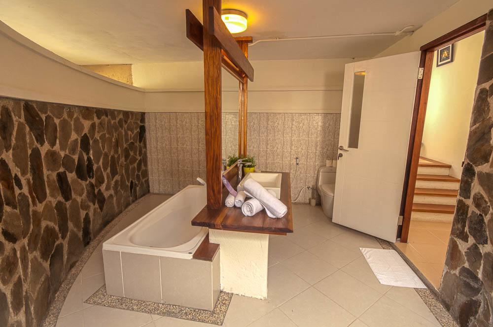 Maluku Resort And Spa Paso Buitenkant foto